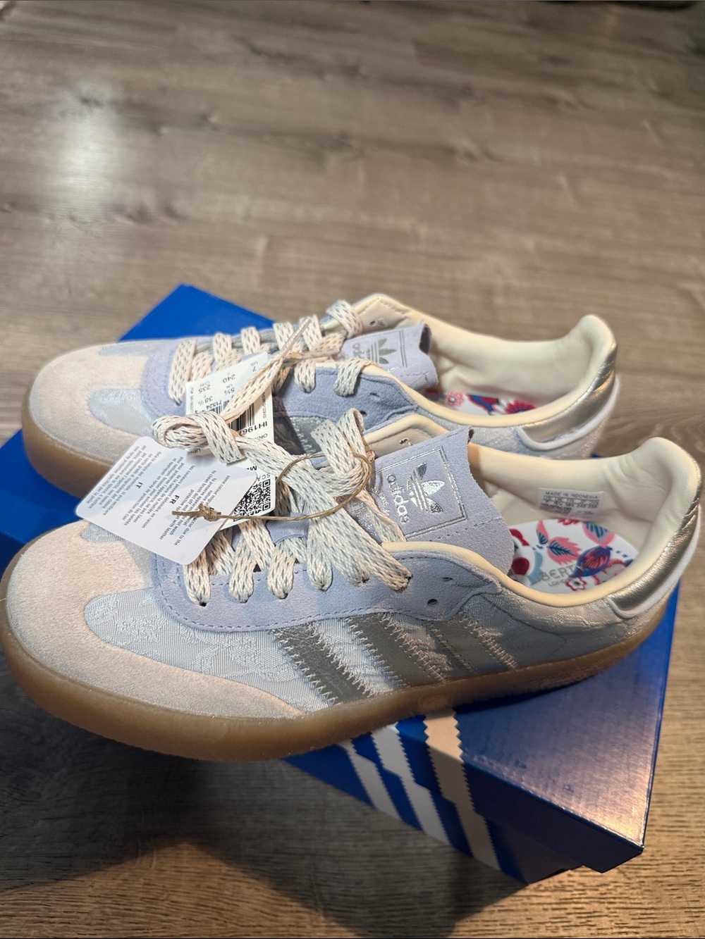 adidas Sambae x Liberty London Light Gray Suede and Cream Lace Sneakers - Picture 4 of 5